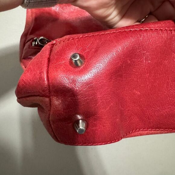 Hobo The Original red leather slouch hobo shoulder bag - Picture 6 of 11